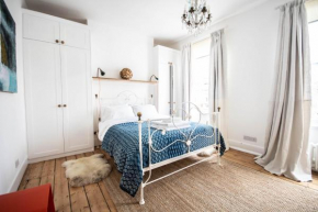 3-bedroom stylish Georgian townhouse in Angel, ...